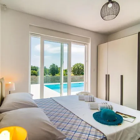 Villa Florentina *